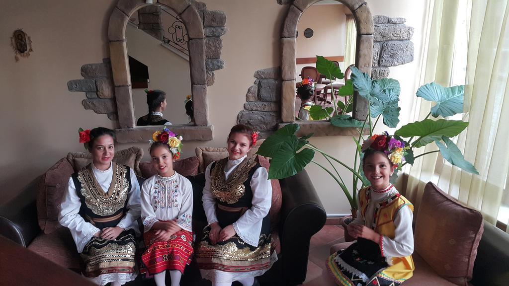 Boliari Hotel Veliko Tarnovo Extérieur photo